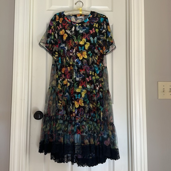 Alice + Olivia Butterfly Dreema Tulle Dress - Picture 6 of 6